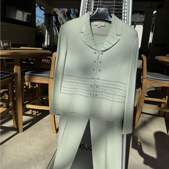 St. John by Marie Gray 2 piece jacket and pants - Picture 9 of 11